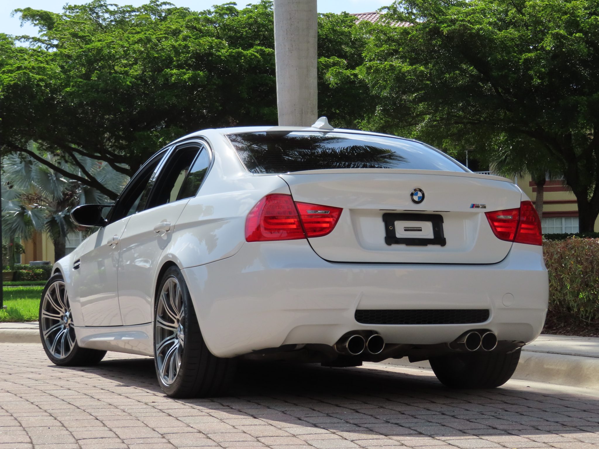 2009 BMW M3 Sedan