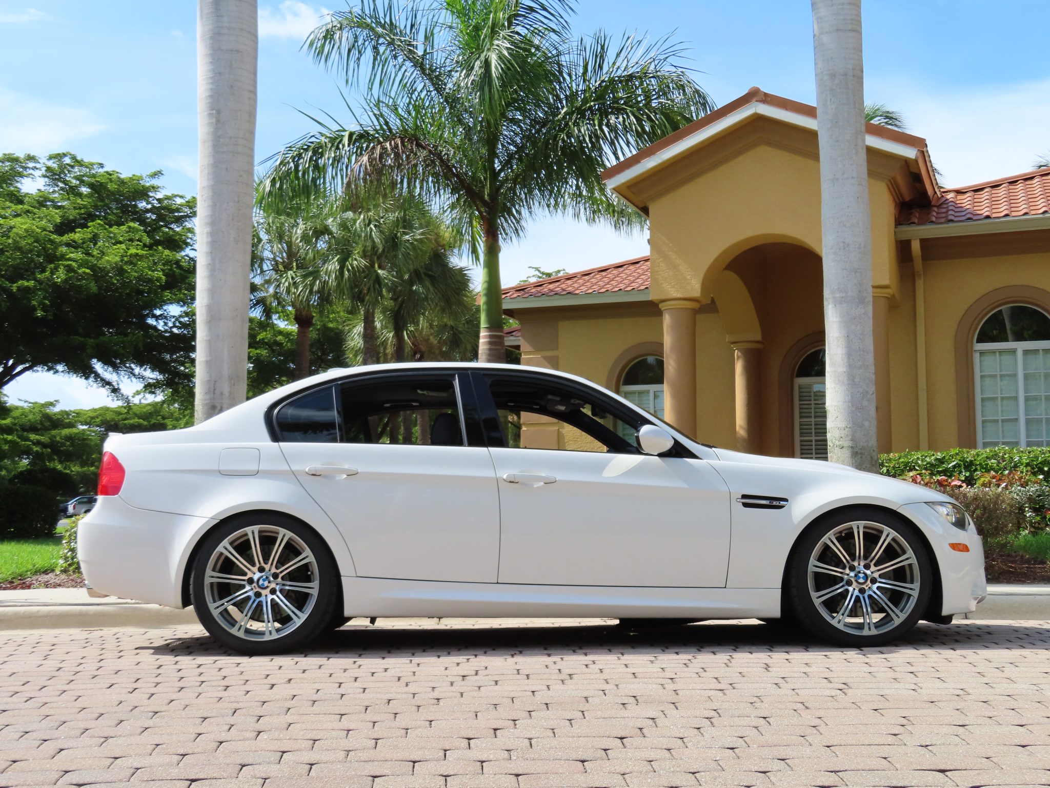 2009 BMW M3 Sedan