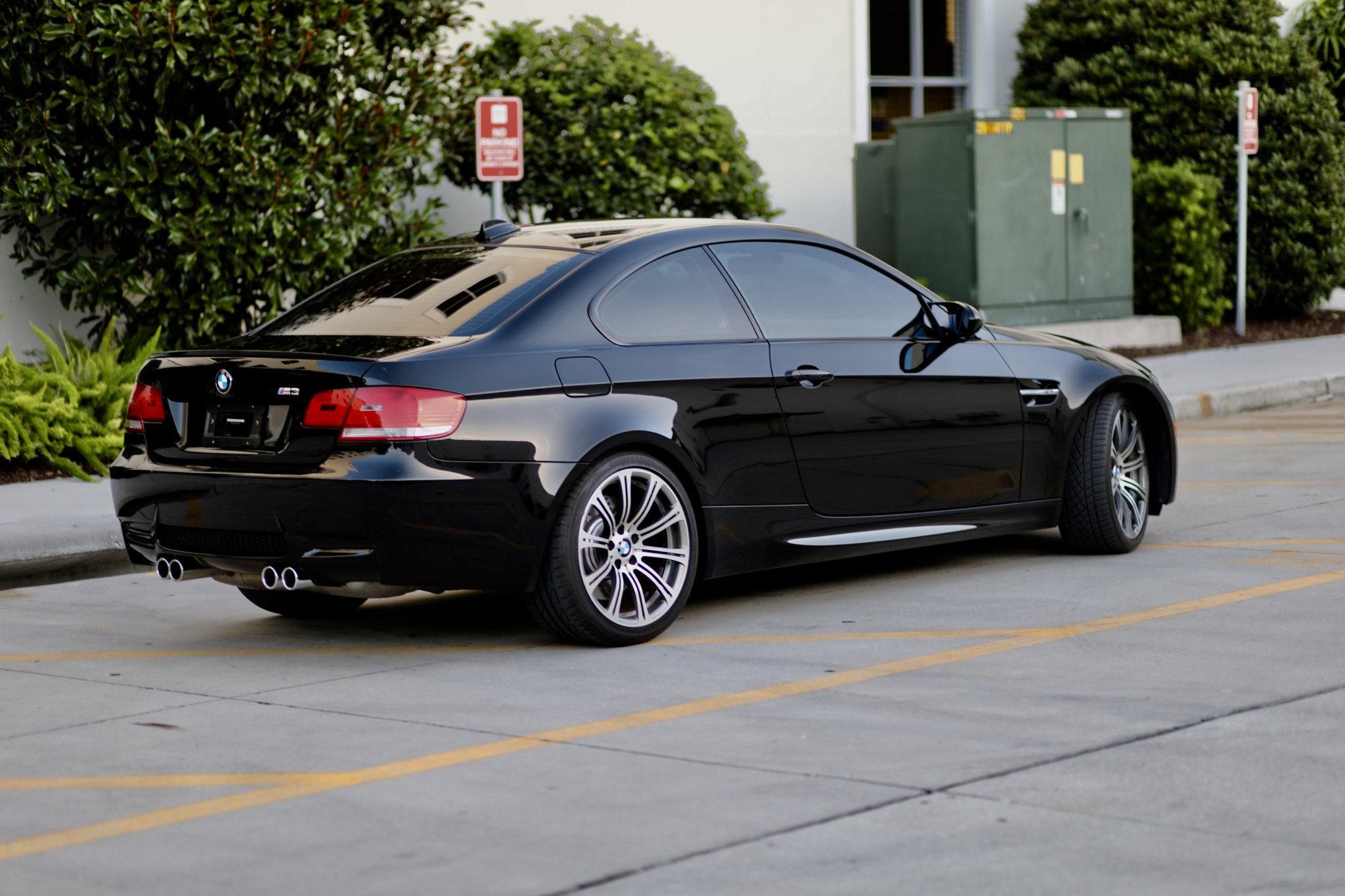 2009 BMW M3 Coupe 6-Speed