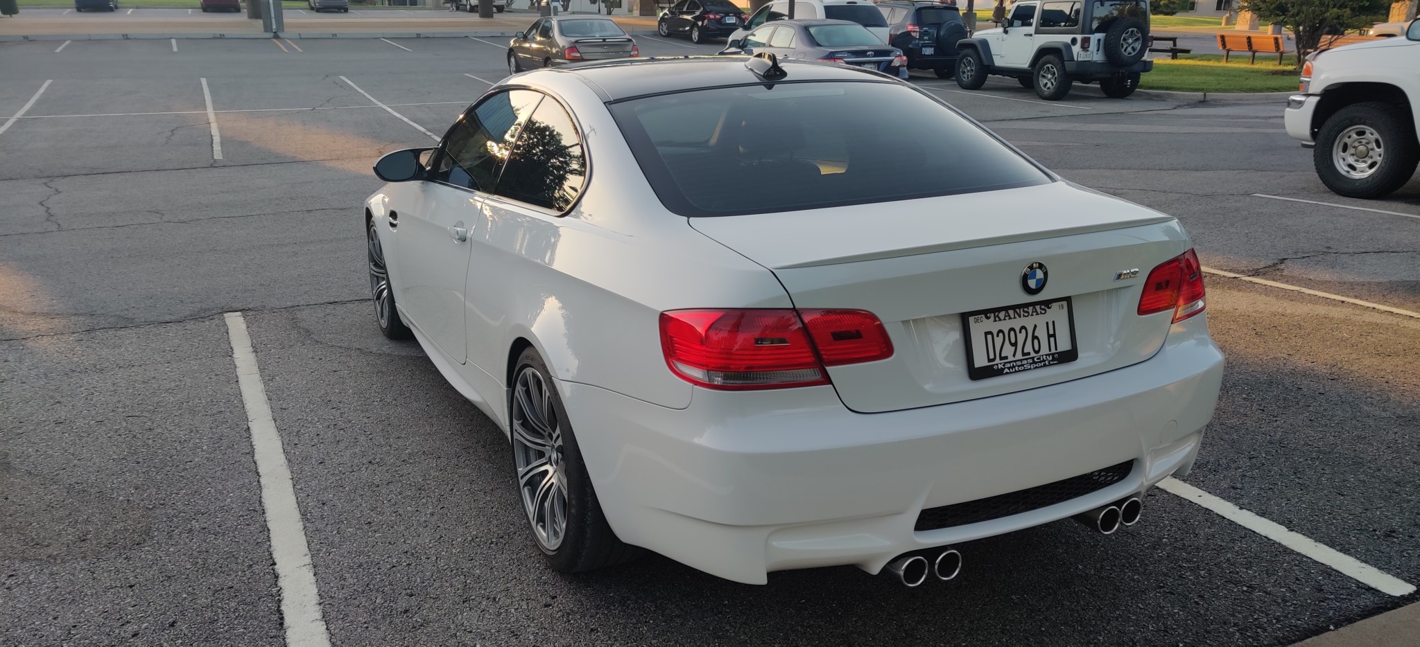 7k-Mile 2010 BMW M3 Coupe 6-Speed