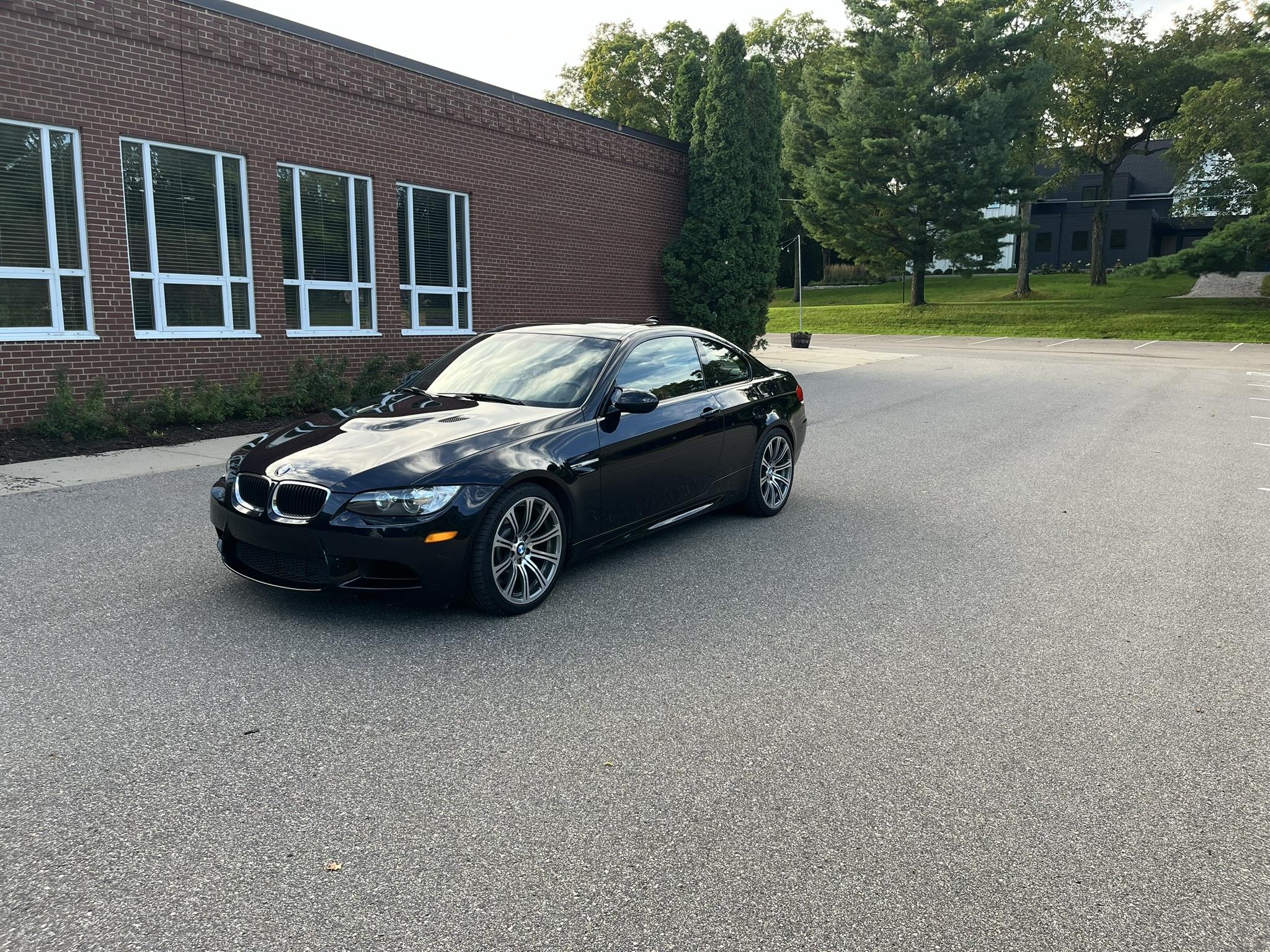 2010 BMW M3 Coupe 6-Speed