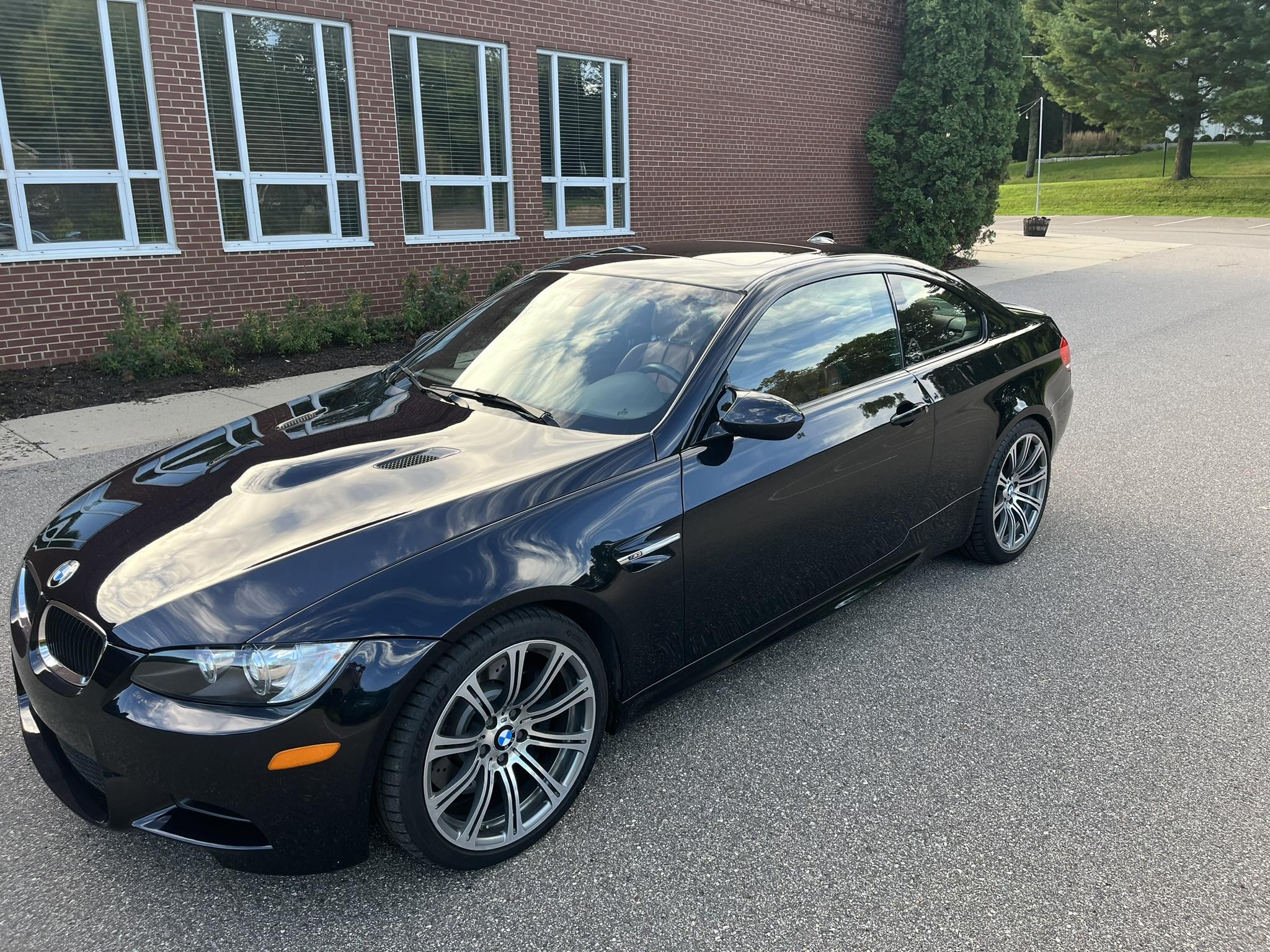 2010 BMW M3 Coupe 6-Speed