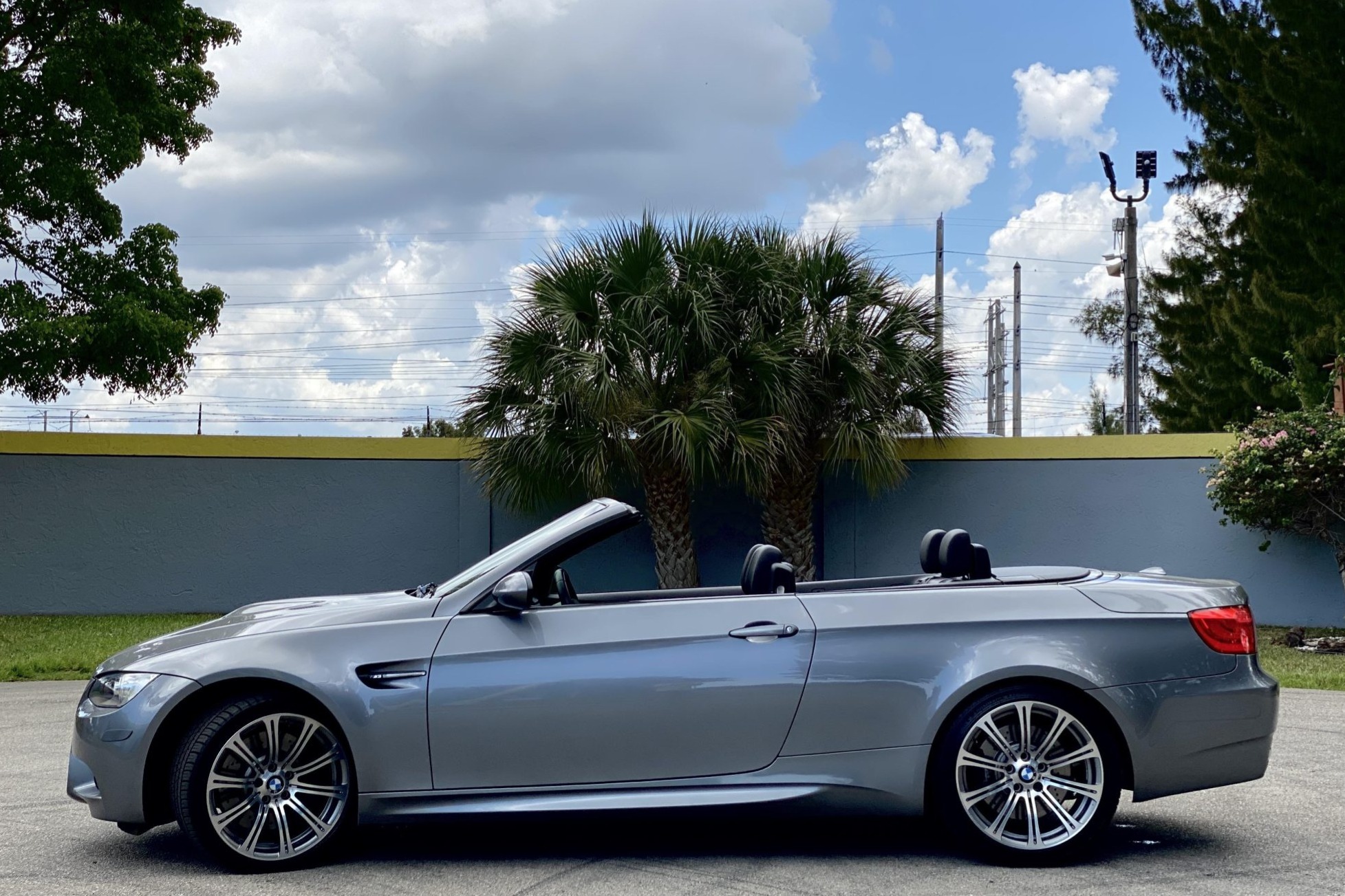 2011 BMW M3 Convertible 6-Speed