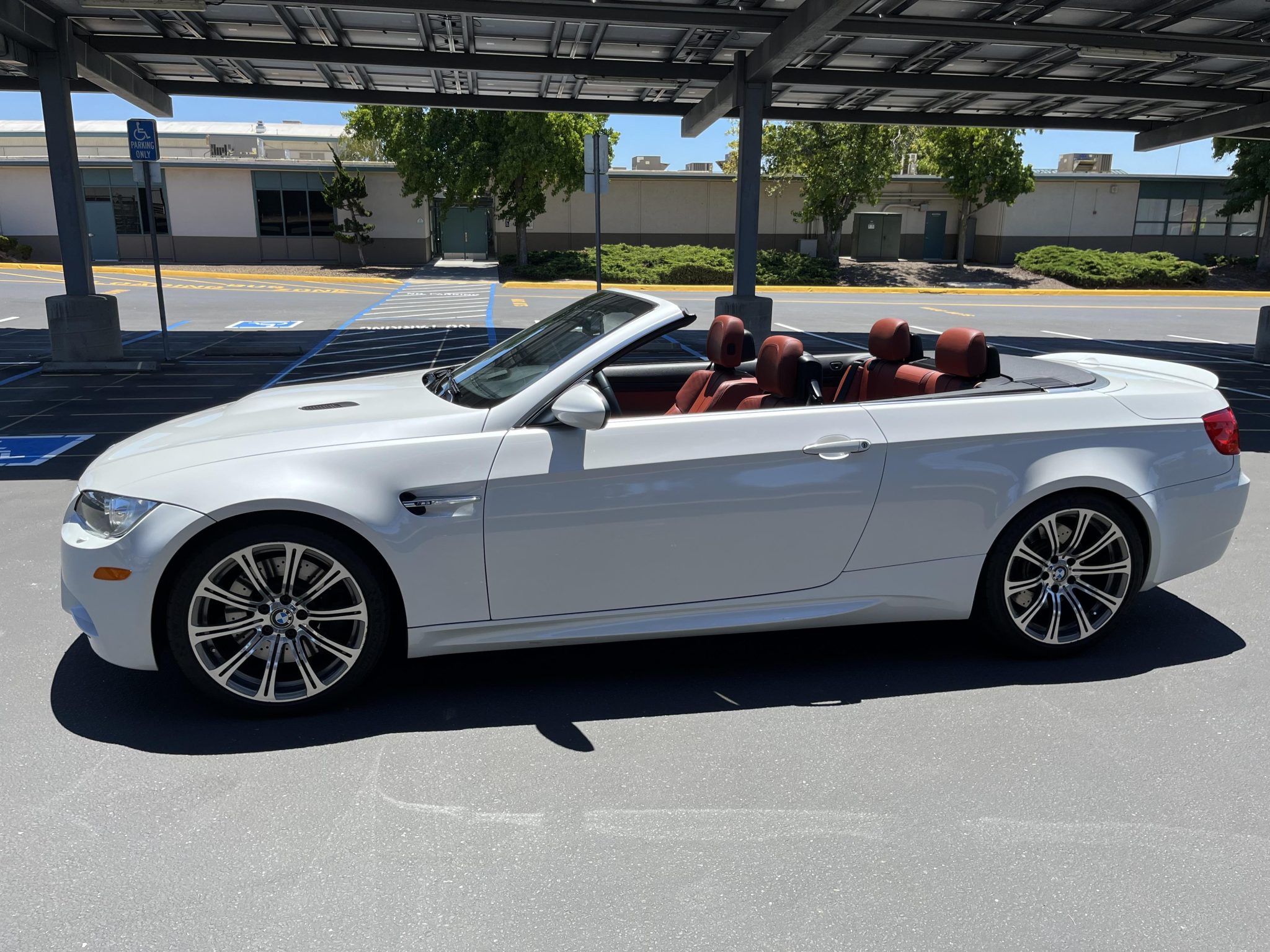 2011 BMW M3 Convertible 6-Speed