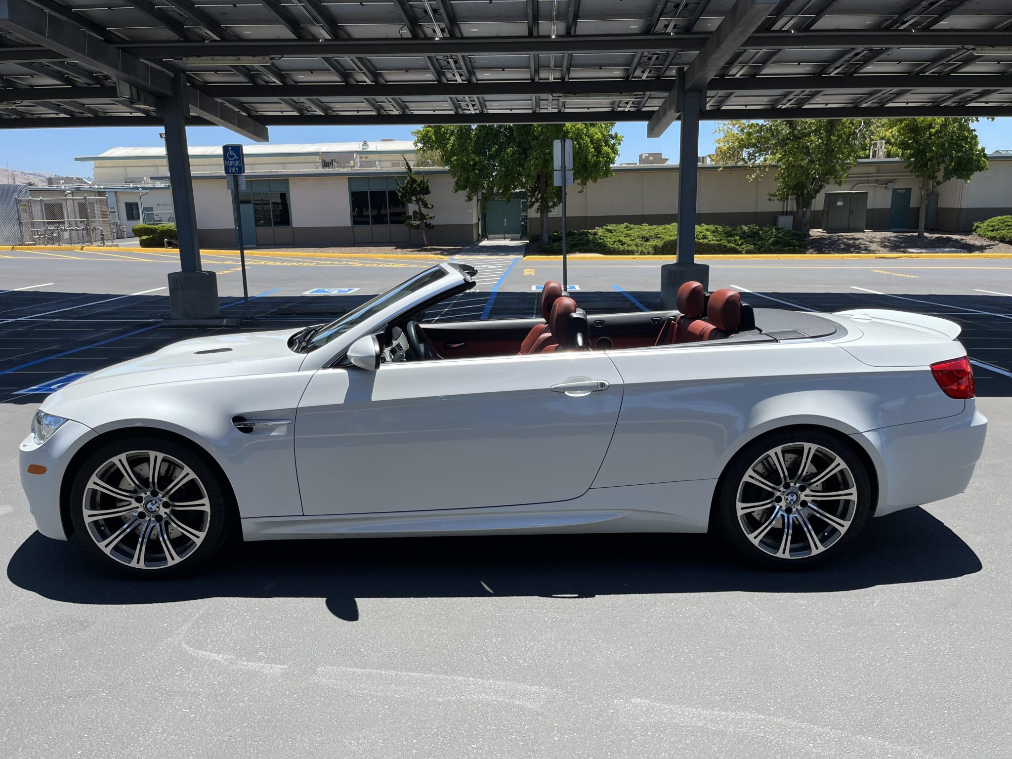 2011 BMW M3 Convertible 6-Speed