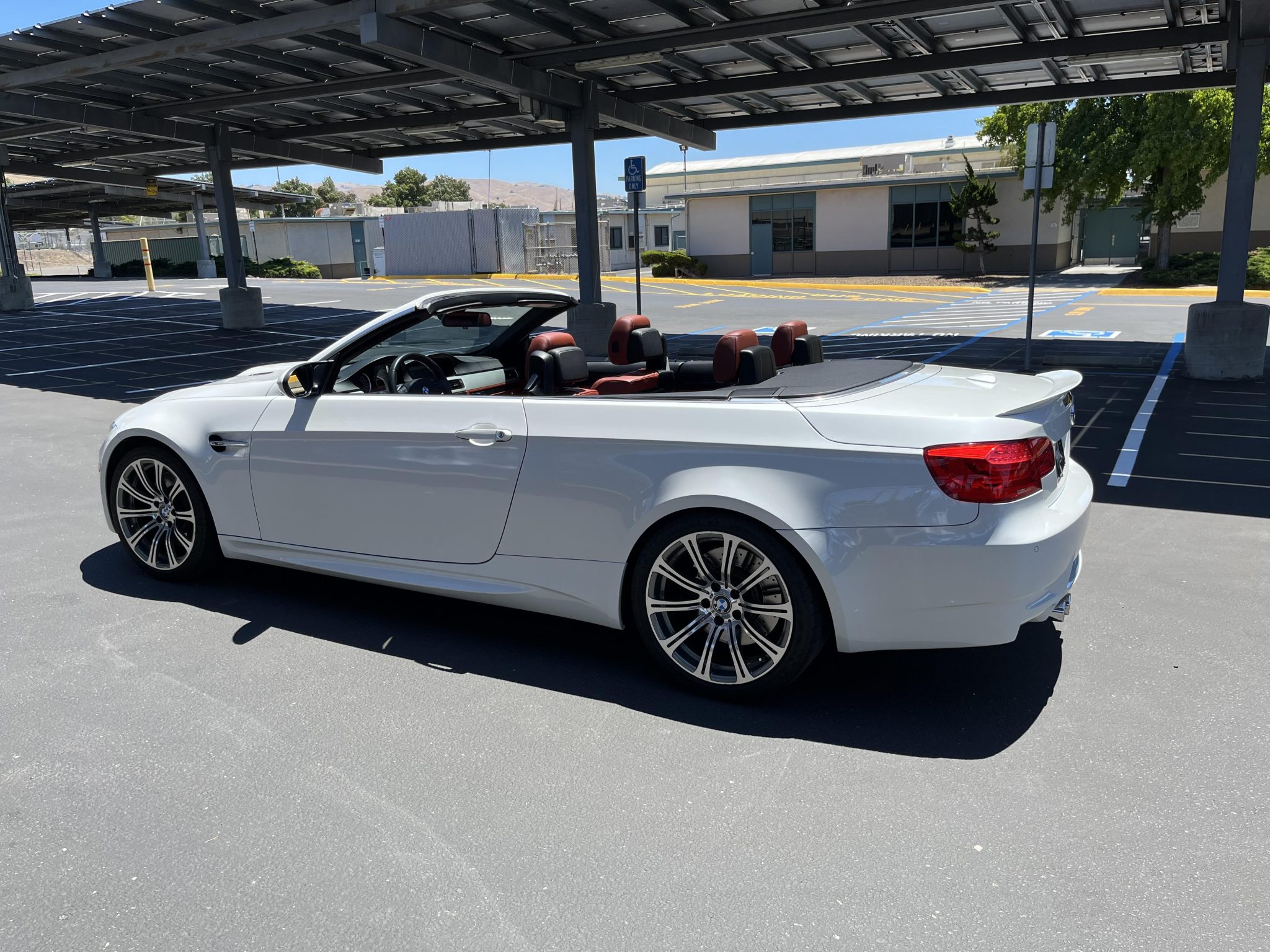 2011 BMW M3 Convertible 6-Speed