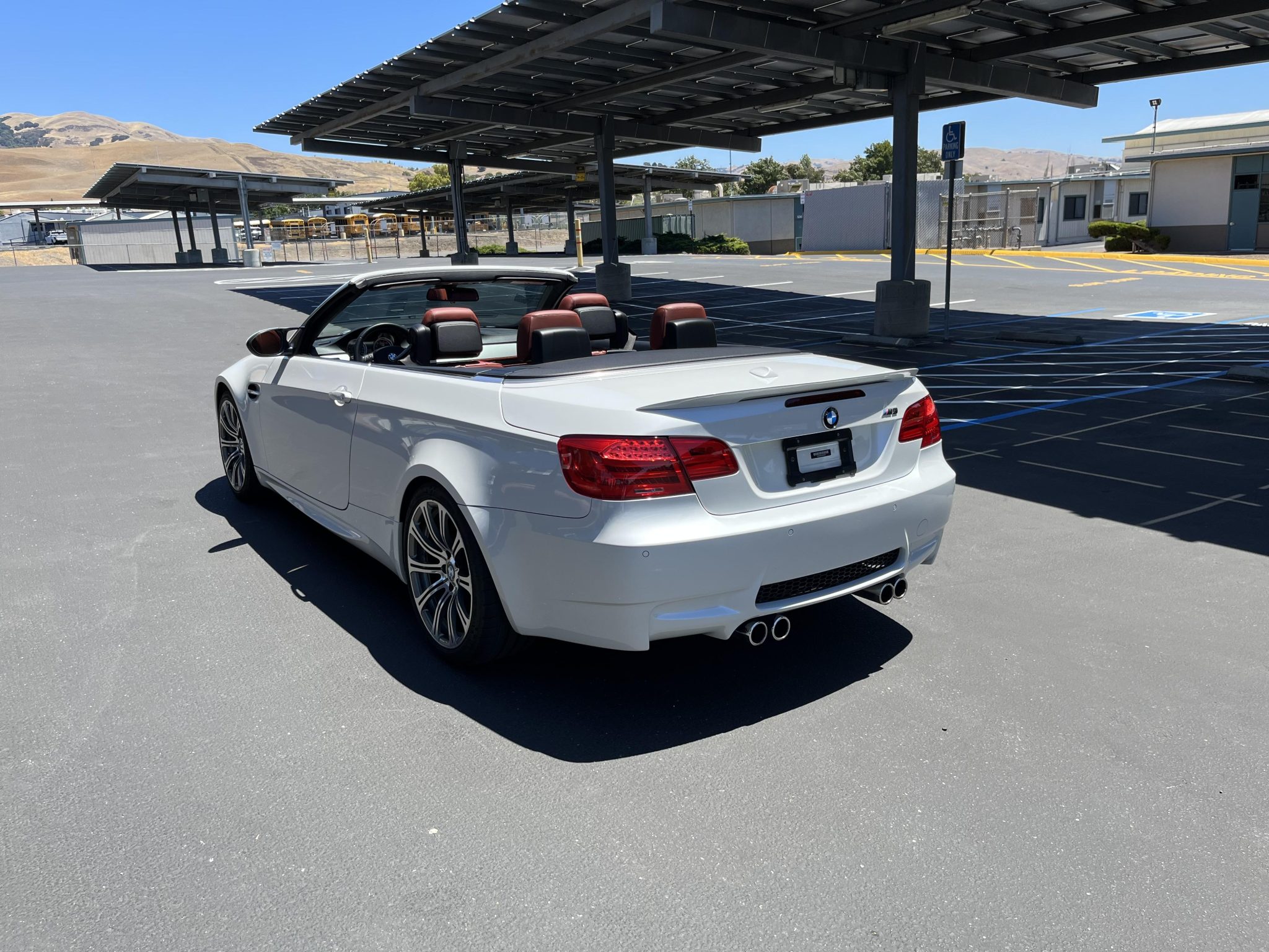 2011 BMW M3 Convertible 6-Speed