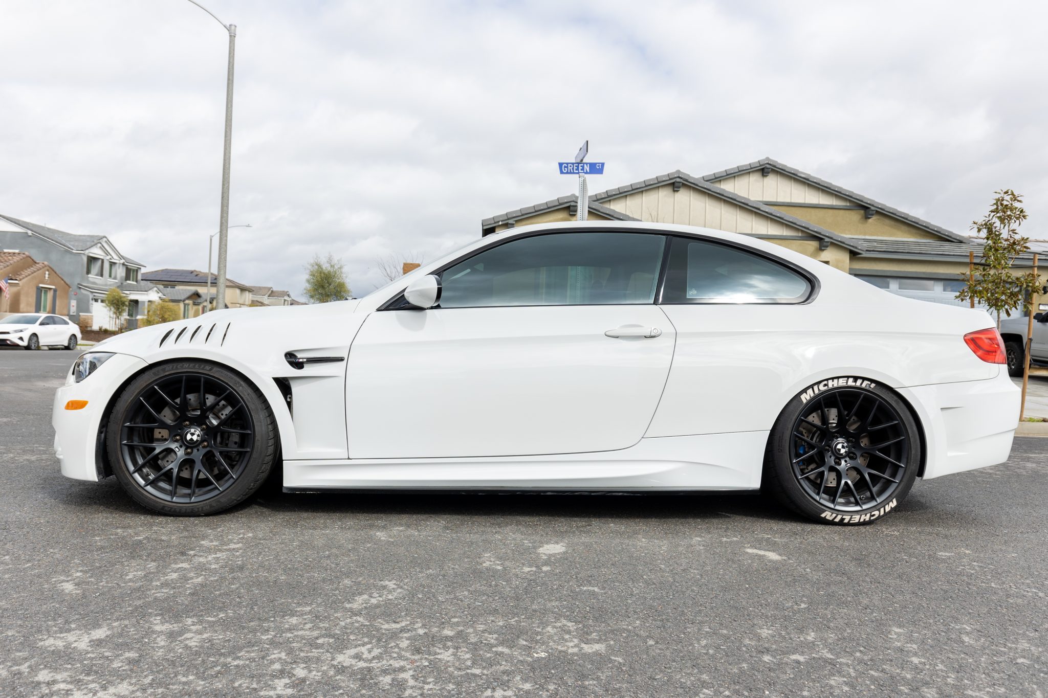 Modified 2013 BMW M3 Coupe 6-Speed