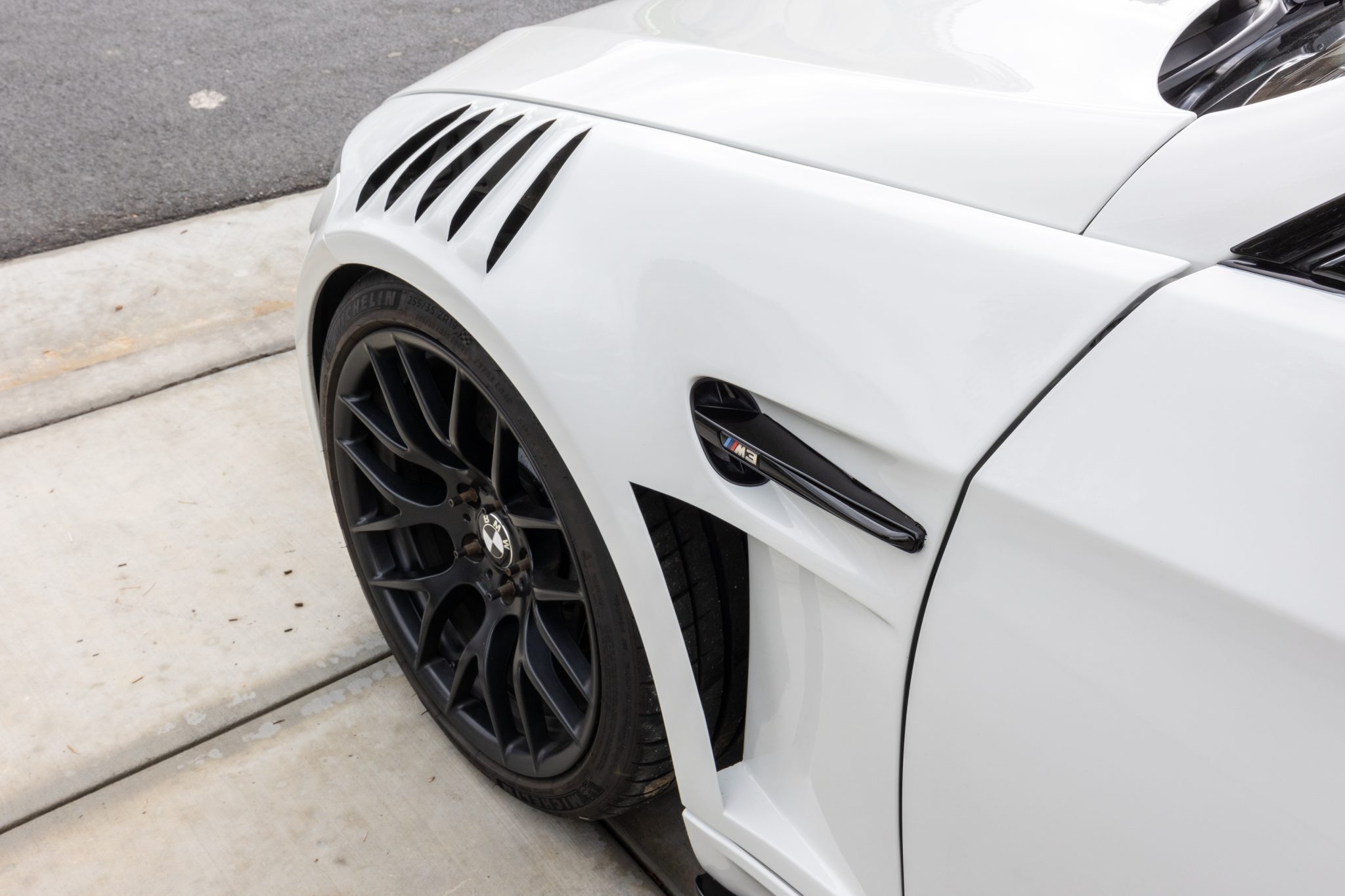 Modified 2013 BMW M3 Coupe 6-Speed