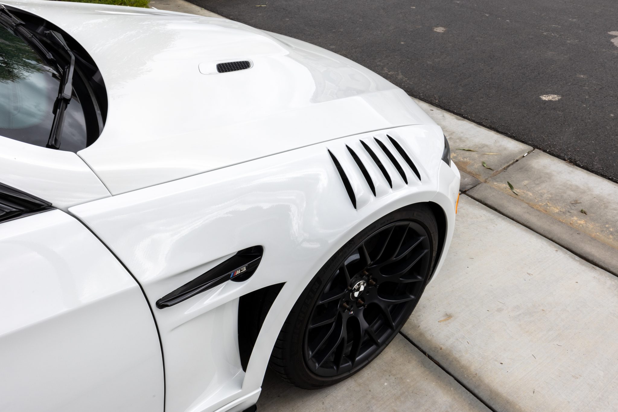 Modified 2013 BMW M3 Coupe 6-Speed