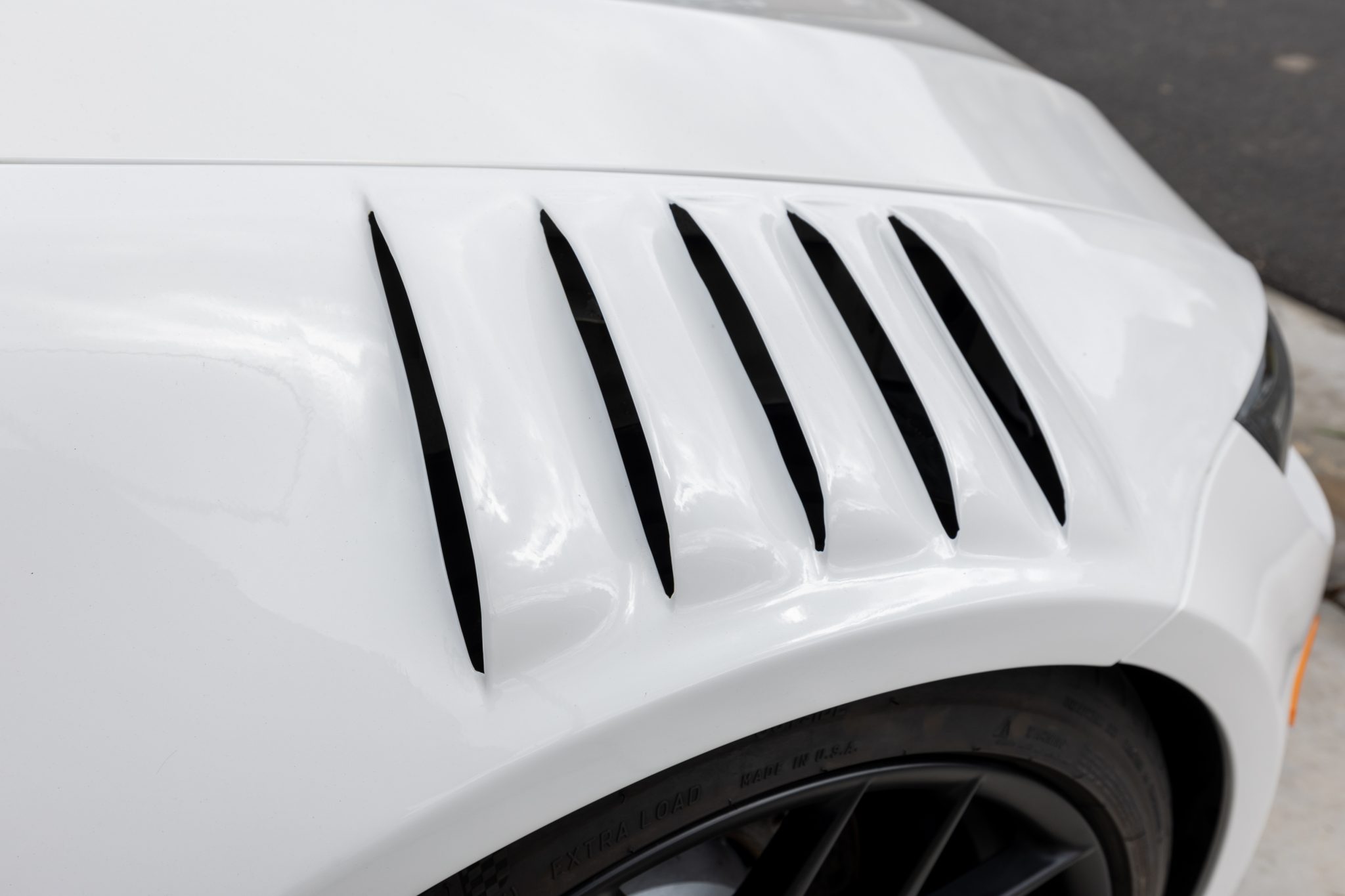 Modified 2013 BMW M3 Coupe 6-Speed