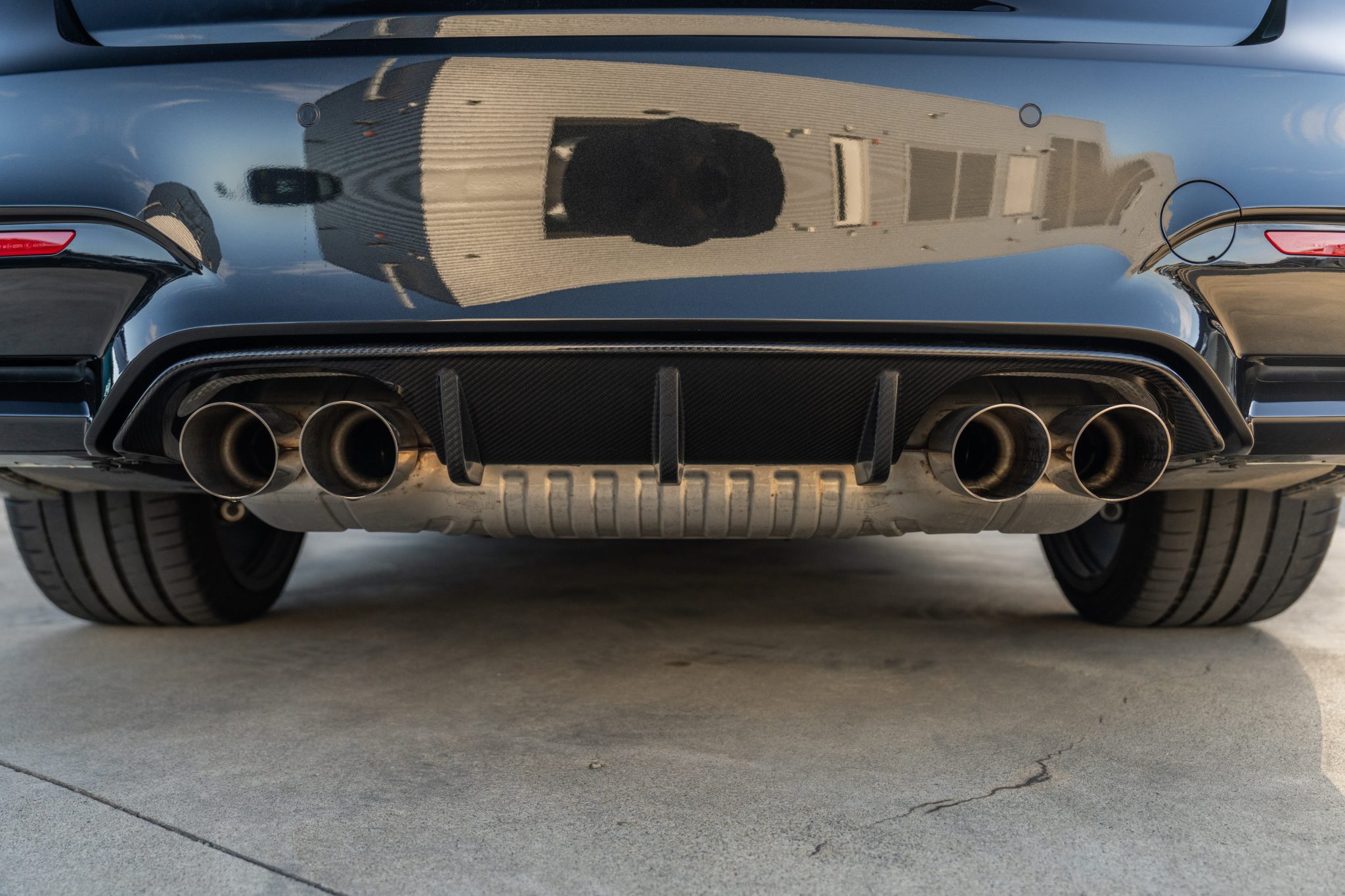 9k-Kilometer 2018 BMW M3 CS